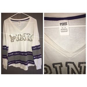 v-neck, long sleeve shirt!